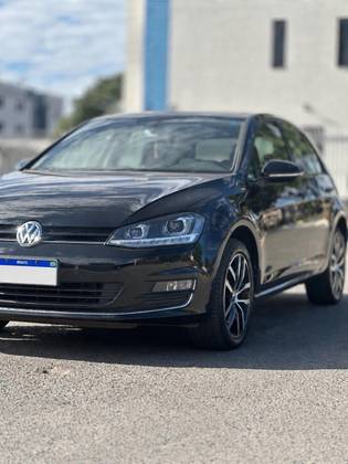 VOLKSWAGEN GOLF 1.4 TSI HIGHLINE 16V GASOLINA 4P AUTOMÁTICO VOLKSWAGEN GOLF 1.4 TSI HIGHLINE 16V GASOLINA 4P AUTOMÁTICO